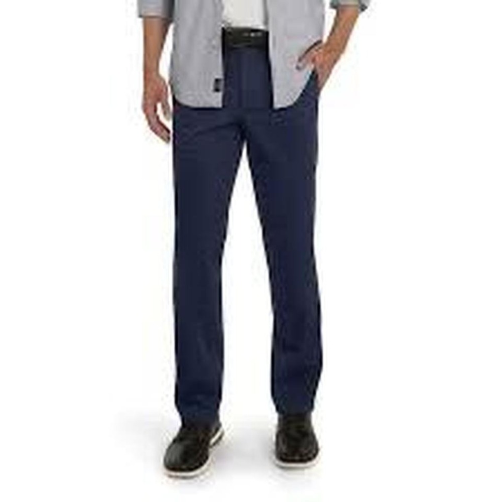 Navy blue Docker Ultimate Chino straight leg trousers #chino #workwear